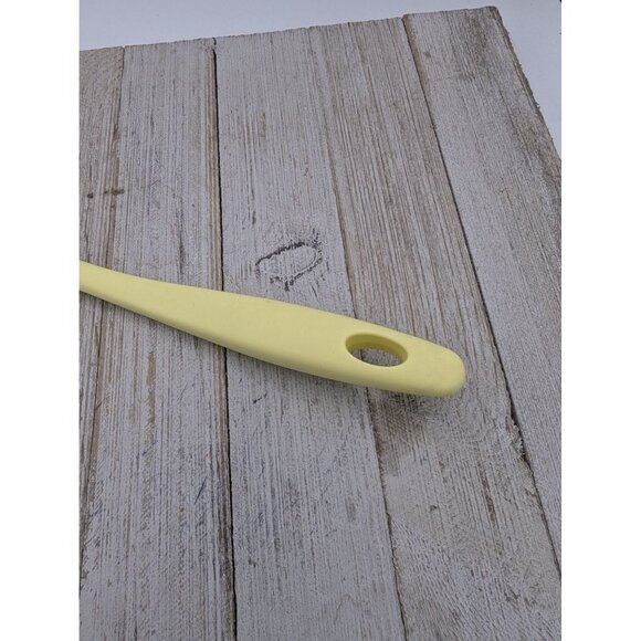 Unbranded Yellow Silicone Solid Spoon 11" - Picture 6 of 6